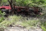 Caminhão ‘carregado de nada’ tomba próxima a Fazenda Mariad