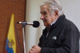 Mujica renuncia ao Senado e se retira da vida política com palavras aos jovens (VÍDEO)