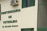 Homem acusado de homicídio em supermercado em Petrolina foge de presídio horas depois de capturado