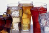 Sucos e refrigerantes são os alimentos açucarados que mais prejudicam pacientes com diabetes