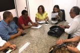 Diretores e vice-diretores da rede estadual ameaçam demissão coletiva; ato é realizado na Governadoria