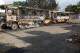 Vídeo: ônibus escolares são incendiados em Pedrão (BA)