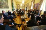 Paulo Câmara reúne amigos e inimigos
