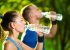 Beber água e continuar a sentir sede é normal? A ciência explica