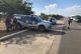 Policia Milita e Rodoviária Federal fazem blitz em Juazeiro Policia Milita e Rodoviária Federal fazem blitz em Juazeiro