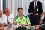 Bolsonaro usa camisa falsificada do Palmeiras e vira piada Bolsonaro usa camisa falsificada do Palmeiras e vira piada