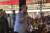 Ciro Gomes é hostilizado em evento da UNE em Salvador e reage: ‘Lula tá preso, babaca’