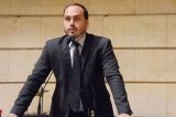 No Twitter, Carlos Bolsonaro sugere que Mangueira tem envolvimento com o tráfico