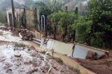 Ruas ficam inundadas e casas alagadas após fortes chuvas no interior da Bahia