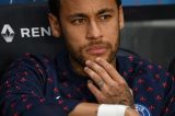 Neymar dá soco em torcedor após derrota do Paris Saint-Germain na final da Copa da França