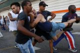 Polícia de Cuba prende ativistas após cancelar parada LGBT