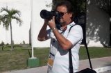 Ex-presidente de clube que revelou Dani Alves vira fotógrafo e vai à coletiva do lateral na seleção