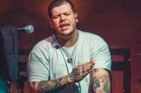 Ferrugem pisa em braço de fã durante show no Forró do Sfrega: ‘Pisei mesmo’ Ferrugem pisa em braço de fã durante show no Forró do Sfrega: ‘Pisei mesmo’