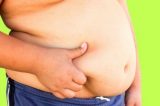 Cresce número de estudantes obesos entre os mais pobres e de escolas públicas, diz estudo
