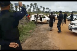 Invasores de terra atacam vigilantes na Bahia. Assista o vídeo