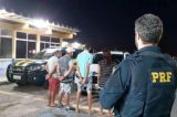 Quatro são detidos próximo de Senhor do Bonfim com veiculo roubado e armas na BR-407