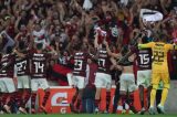 Torcida do Flamengo segura time até o fim e comemora vaga na Libertadores