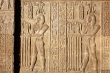 Arqueólogos recriam perfume dos tempos de Cleópatra no Egito Antigo