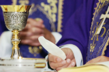 Comissão para a Liturgia divulga carta sobre Comunhão às pessoas celíacas