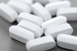 Que efeitos colaterais pode ter o paracetamol?