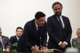 Conselheira do TCE vota pela rejeição de contas da Assembleia Legislativa. Carlos Neves pede vistas do processo