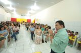 Prefeito de Juazeiro entrega kits pedagógicos em escolas