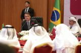 Bolsonaro volta a evitar comida local e vai à churrascaria na Arábia Saudita