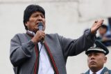 Evo Morales pede que trabalhadores da saúde e educação retomem serviços à população