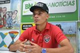 Léo Gomes relembra dificuldades na carreira e diz que espera voltar ao Vitória