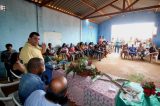 Prefeito de Juazeiro se reúne com agricultores da comunidade Baraúna, região do Salitre, e garante doação de prédio à Cooperativa Sabor do Salitre