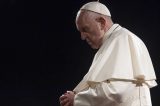 Sob suspeita de coronavírus, Papa Francisco adia agenda pelo segundo dia por mal-estar