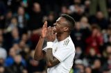 Vinicius Júnior, ex-Flamengo, marca pelo Real Madrid no clássico contra o Barcelona; assista