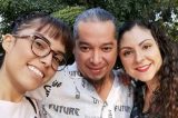 Vale tudo! Homem de 41 anos é casado com mulher de 31 e namora garota de 18
