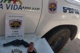 Policia apreende arma de fogo Policia apreende arma de fogo