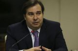 Maia afirma que programa de transferência de renda de Bolsonaro é ‘mais do mesmo’