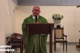 Padre passa sermão e diz que quem votou em Bolsonaro tem que se confessar por eleger bandido