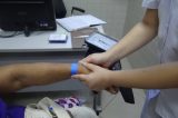 Prefeito baiano obriga pacientes com suspeita de Covid-19 a usar pulseiras