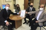 Ministério Público Eleitoral recebe lista de gestores com contas irregulares Ministério Público Eleitoral recebe lista de gestores com contas irregulares