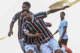Fluminense vence o Corinthians com dois gols de Nenê