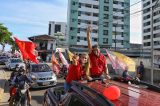 João Paulo dança em ato inaugural de campanha