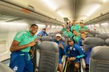 Funcionário do Flamengo é demitido por tirar foto de jogadores sem máscara
