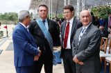 Bolsonaro tenta colocar panos quentes entre Salles e militares sem tomar partido