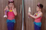 Mãe viraliza ao deixar filho brincar com boneca e usar fantasia de sereia