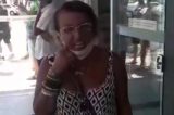 “Eu sou racista e odeio a raça negra”, diz mulher em banco; veja o vídeo “Eu sou racista e odeio a raça negra”, diz mulher em banco; veja o vídeo