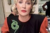Sharon Stone diz que foi denunciada e banida em aplicativo de namoro