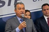 Rui volta a falar sobre VLT e ignora protesto de moradores do Subúrbio