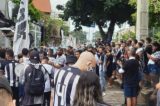 Torcida do Botafogo invade campo em protesto contra a equipe; veja o momento