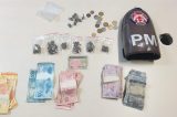 Homens, drogas e armas são apreendidos pela polícia durante o Natal na RMS