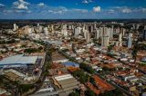 Apenas 2,7% dos municípios brasileiros têm população maior do que mortos pela Covid-19