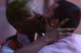 ‘BBB 21’: Novo casal? Lucas e Gil se beijam durante festa